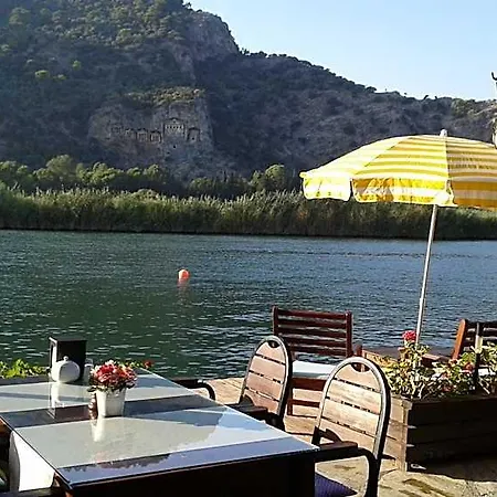 Myra Hotel 3*