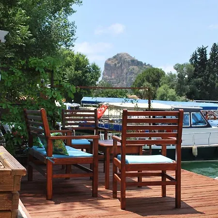 Myra Ξενοδοχείο